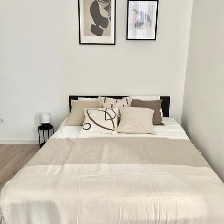 Cozy Apartment In Central Budapest Exterior photo
